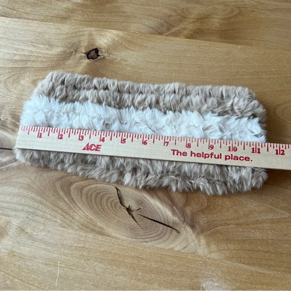 J MCLAUGHLIN AZALEA FAUX FUR NECK WARMER OS SAND OFF WHT STRIPE LUXURY ELEGANT - Picture 6 of 9